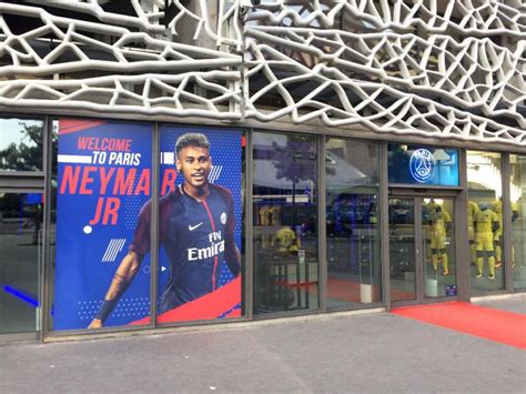 boutique psg parc des princes.